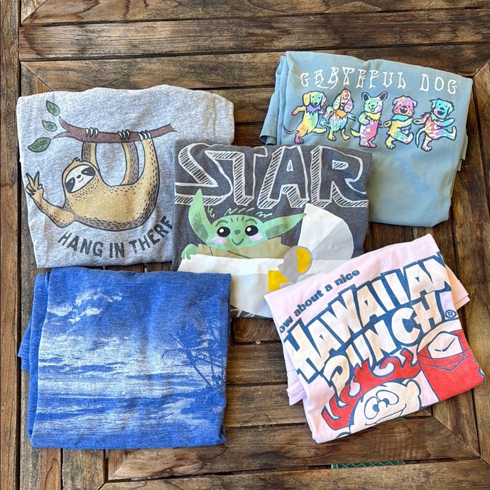 🌿 Graphic T-Shirt Bundle